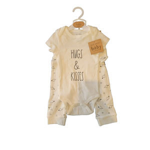 RAE DUNN Baby Bodysuit Set | Hugs & Kisses | 4 pc | 6-9M | NWT